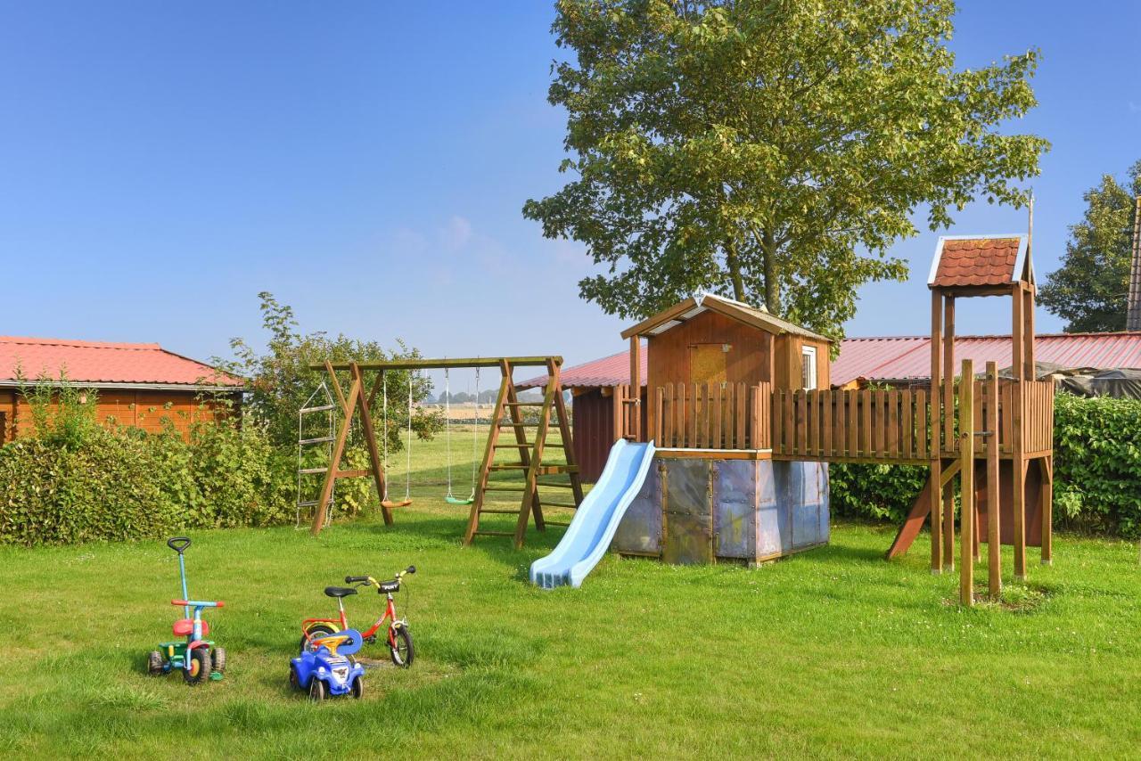 Ferienwohnungen Im Haus Flinthoern Neuharlingersiel Ngoại thất bức ảnh