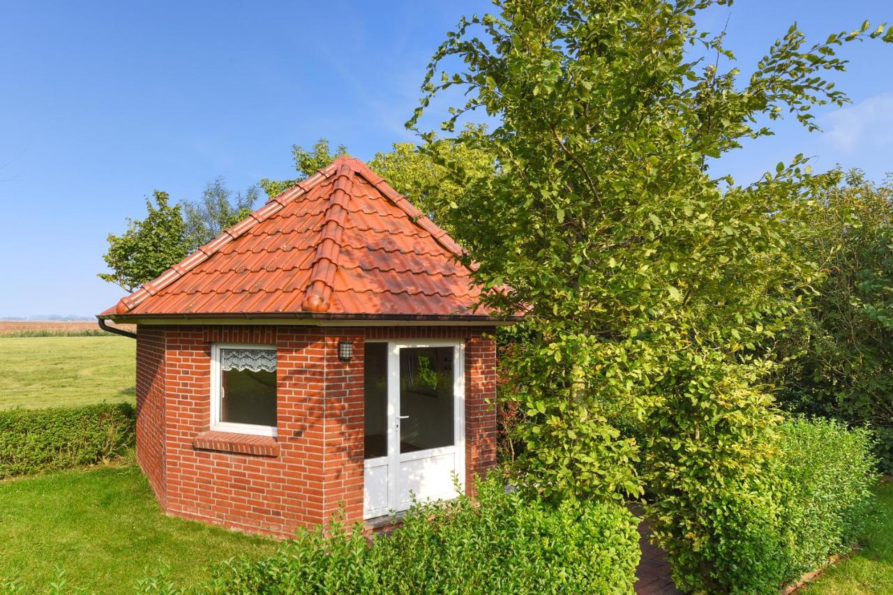 Ferienwohnungen Im Haus Flinthoern Neuharlingersiel Ngoại thất bức ảnh