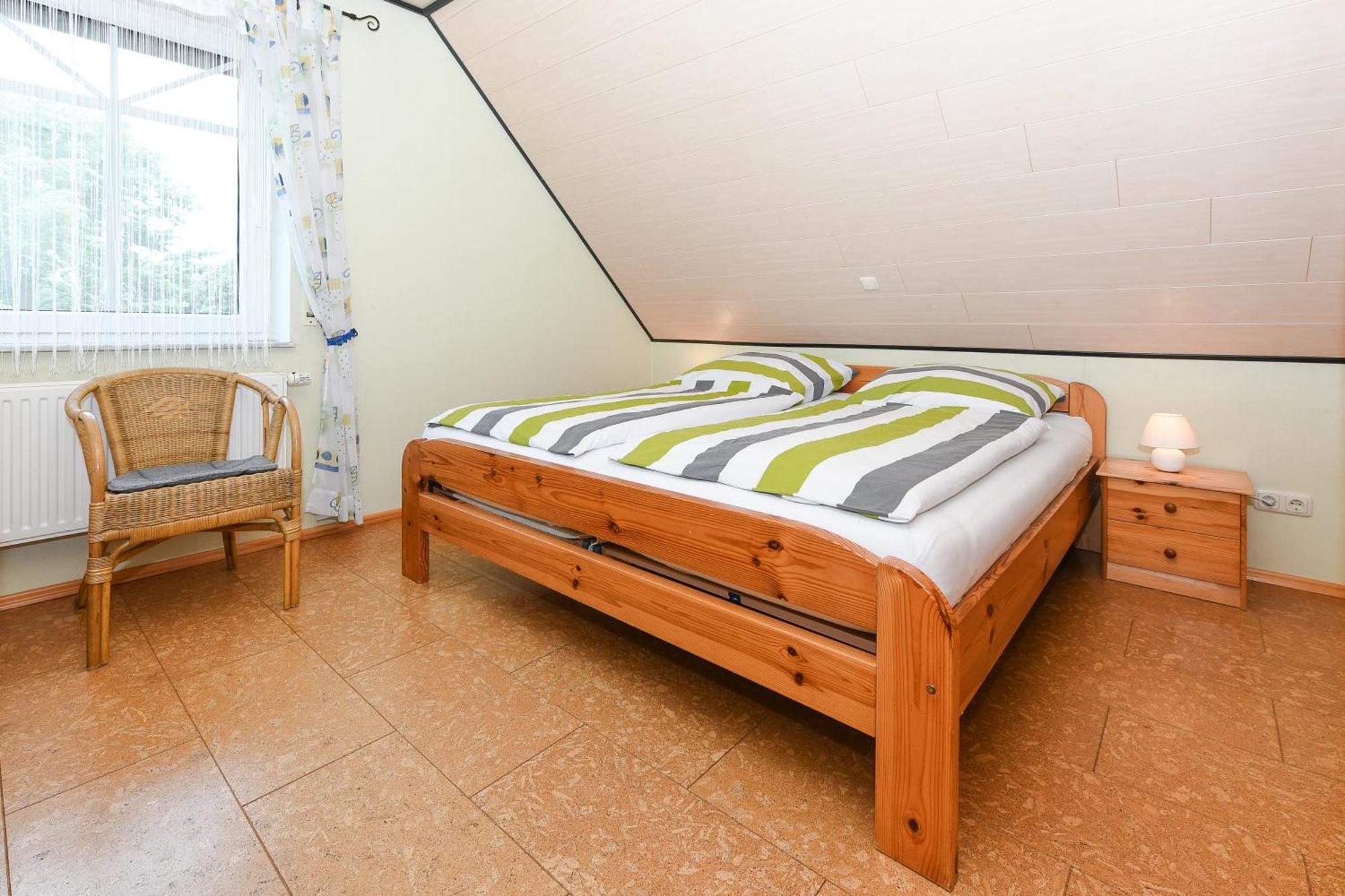 Ferienwohnungen Im Haus Flinthoern Neuharlingersiel Ngoại thất bức ảnh